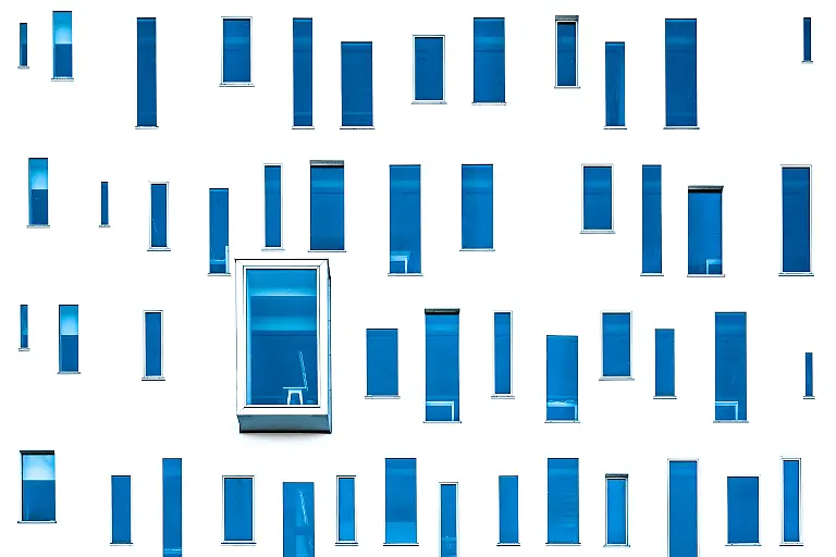 RR-Valentina-Dalia-random-arrangement