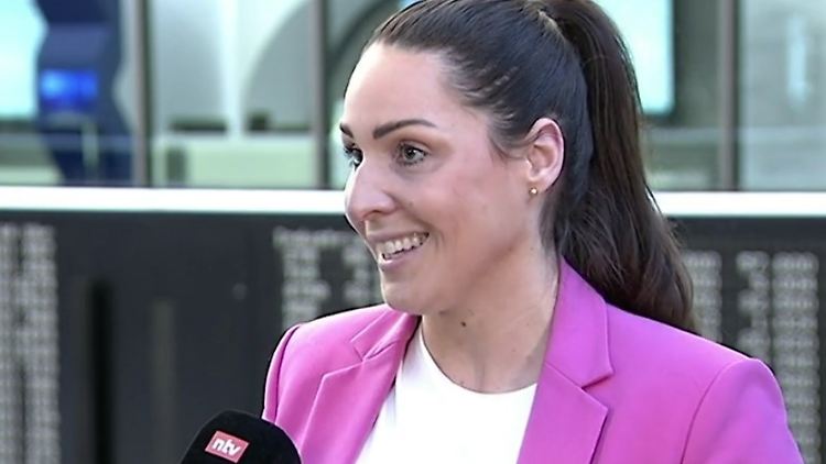 Lisa Hassenzahn ITV.jpg