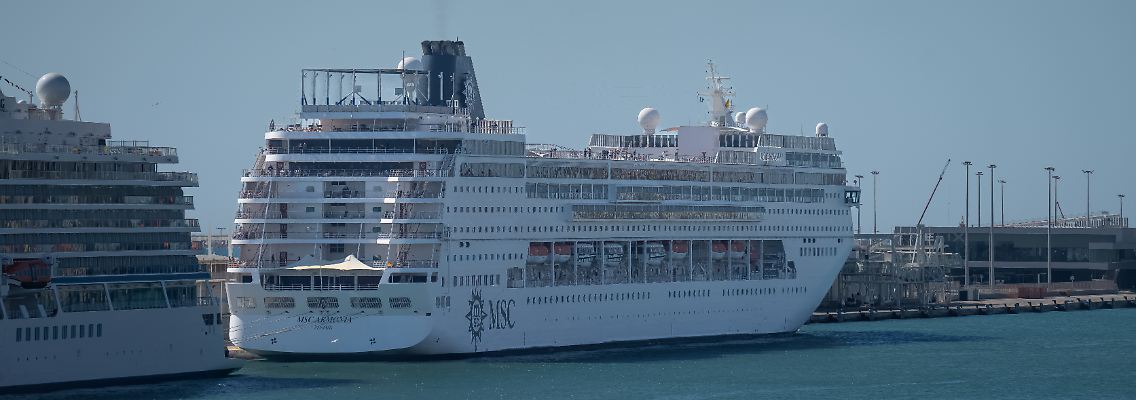 456002302.jpg