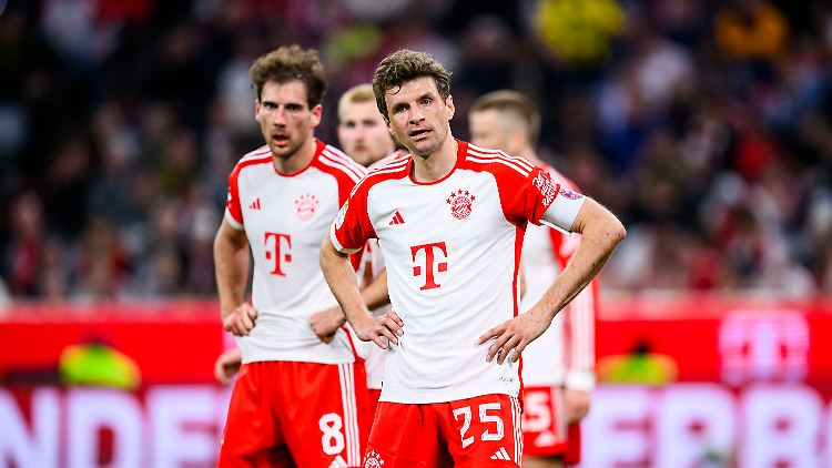 Thomas Müller ist enttäuscht von den Leistungen des FC Bayern.