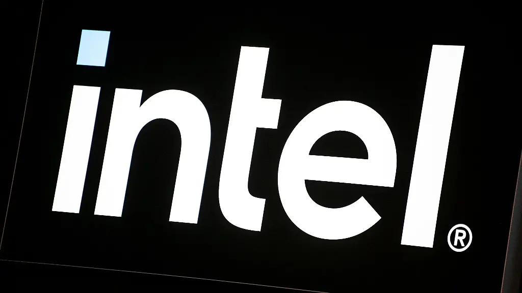 Das-Logo-von-Intel-auf-der-Elektronikmesse-IFA