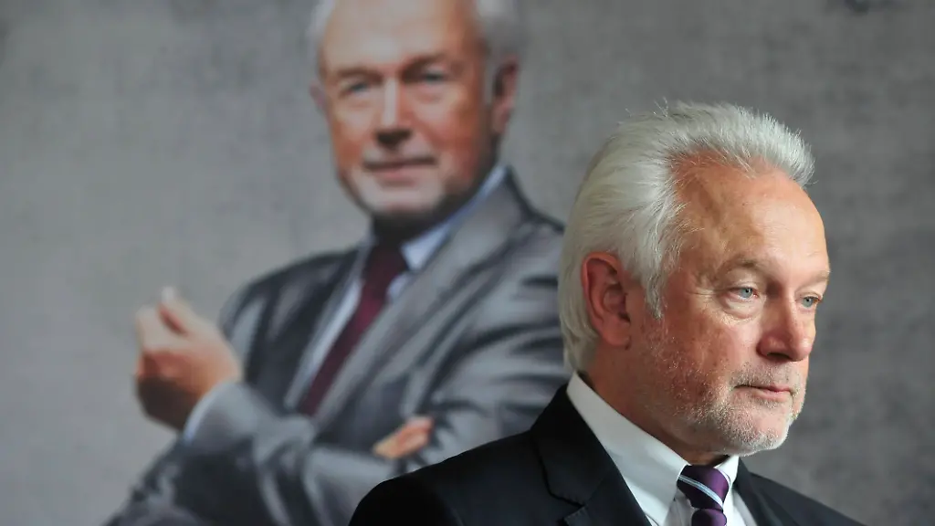 f2cb4fda7bb62f40234d17f78bee4603