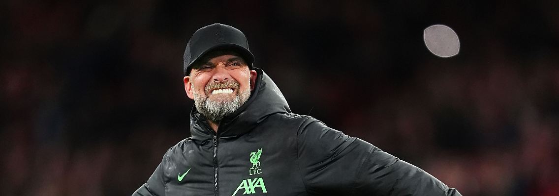 Liverpools Trainer Jürgen Klopp jubelt nach dem Sieg gegen Sheffield United.
