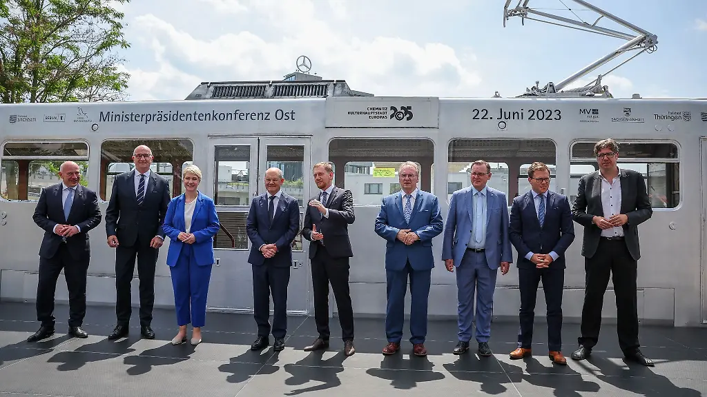 Die-ostdeutschen-Laenderchefs-kommen-heute-zu-einer-Sonderkonferenz-in-Bruessel-zusammen