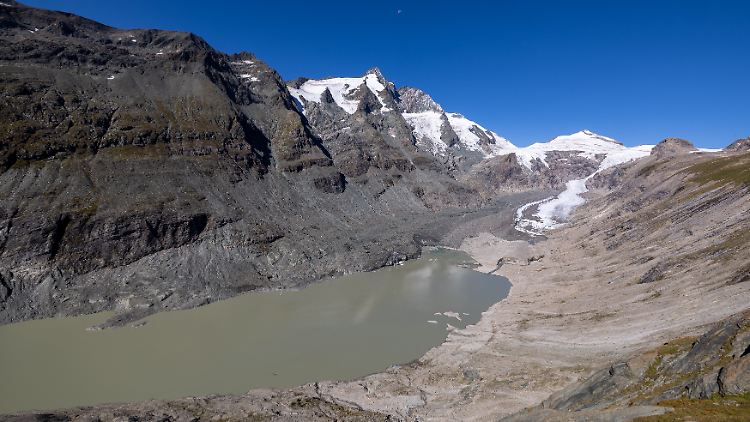 Der größte Gletscher Österreichs, der Pasterze in Kärnten, schmolz in einem Jahr um 203,5 Meter.