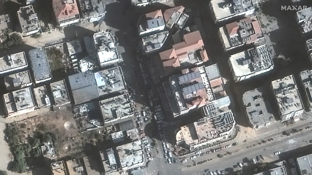 2023-11-12-AlKuds-T170020Z-1028105971-RC2Z84AM0BSZ-RTRMADP-3-ISRAEL-PALESTINIANS-SATELLITE