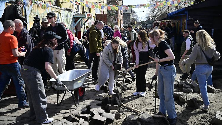 Eine Gruppe Hippies hatte 1971 in einer ehemaligen Kaserne die "Freistadt Christiania" gegründet. 