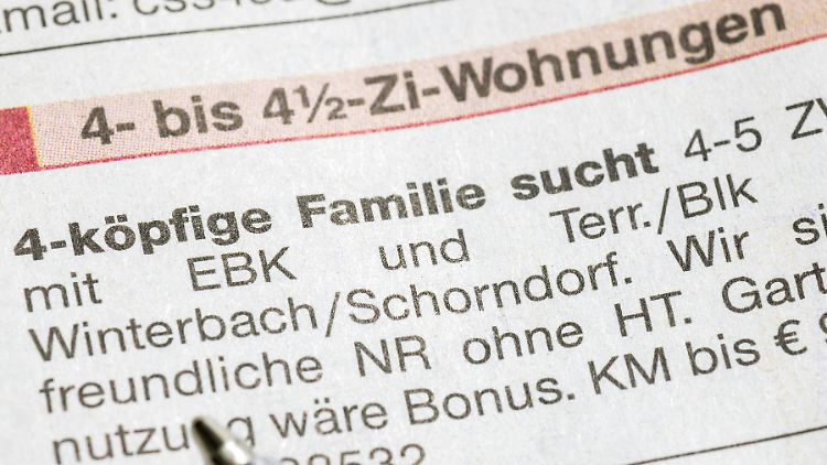 Junge Erwachsene und Kinder sind von beengten Wohnverhältnissen fast sechs mal häufiger betroffen als Ältere. 