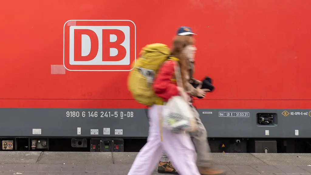 caaed651cb948a8d6790c93b1a9e3767