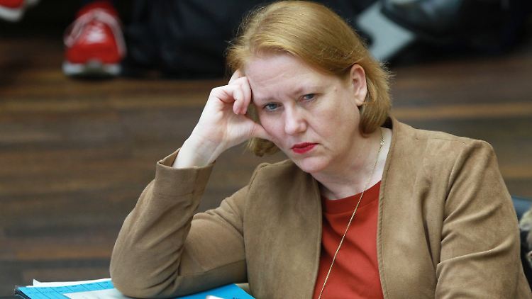 Bei den 5000 Stellen handelt es sich laut Familienministerin Paus um eine Prognose der Bundesagentur für Arbeit.