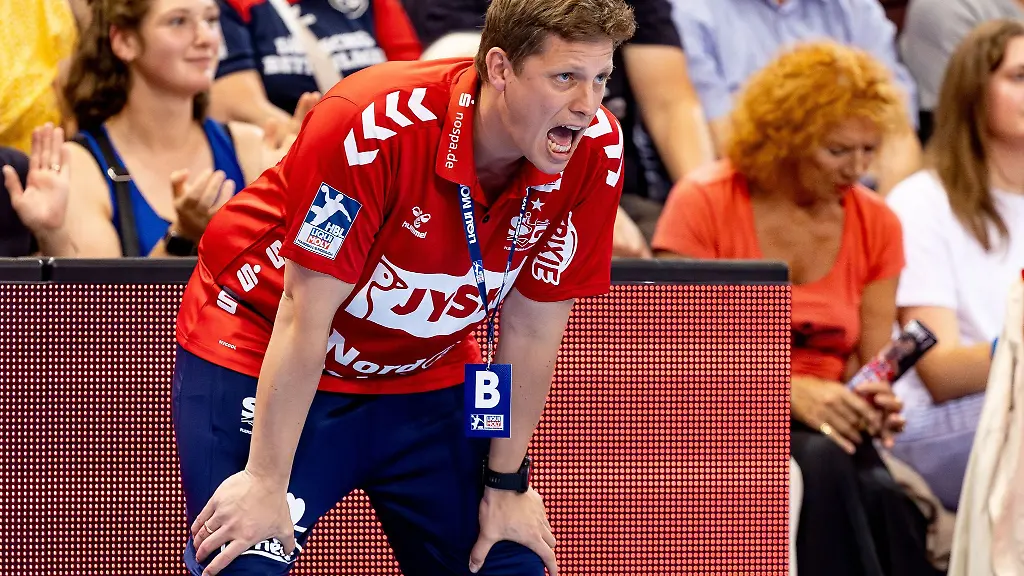 Flensburgs-Trainer-Nicolej-Krickau-Sein-Team-hat-auch-das-dritte-Spiel-in-der-Vorrunde-der-European-League-gewonnen