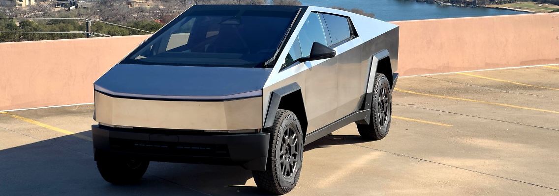 Klare Kante: Nun, das ist Design des Tesla Cybertrucks dürfte man auch mit dem Geodreieck nachzeichnen können.