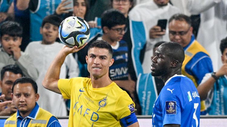 Cristiano Ronaldo schiebt Frust.