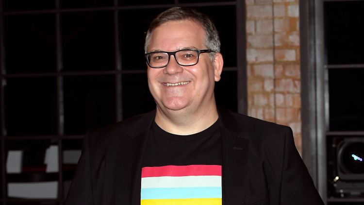 Von Stefan Raabs ehemaligen "Show-Praktikant" zum Gameshow-Host: Elton.