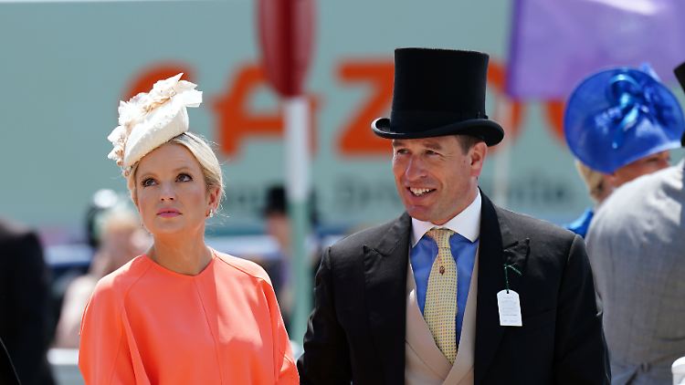 Peter Phillips und Lindsay Wallace hatten sich beide kurz vor Beginn ihrer Beziehung von ihren Ehepartnern getrennt.