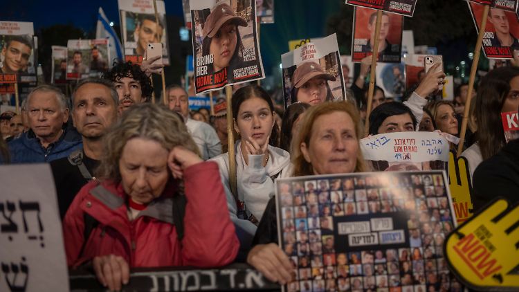 Seit Monaten wissen viele Israelis nicht, ob ihre entführten Angehörigen noch am Leben sind. 