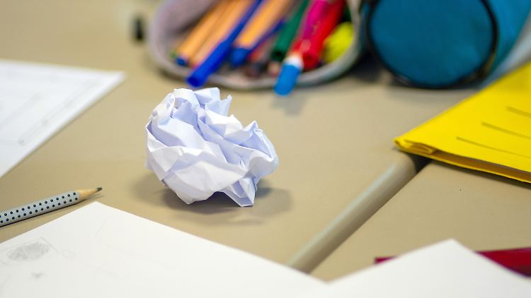 Manchmal genügen Zettel und Stift, um die Wut verrauchen zu lassen - das findet zumindest eine japanische Studie heraus.