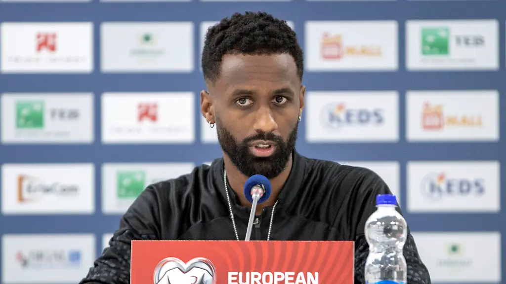 eb46283cc8526d540aedd86845c7c8c8