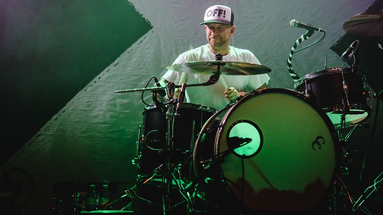 Drummer und Fußball-Fan: Florian Weber von Sportfreunde Stiller.