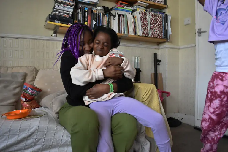 Ruth-Essel-und-Kalani