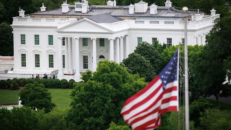 "Der Iran wird keinen Erfolg haben", sagt US-Präsident Biden.