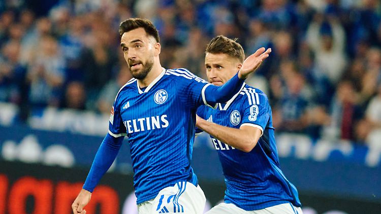 Kenan Karaman (links) traf entscheidend.