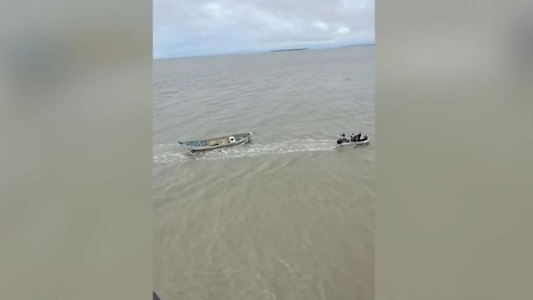 Brasilien Leichenboot.jpg