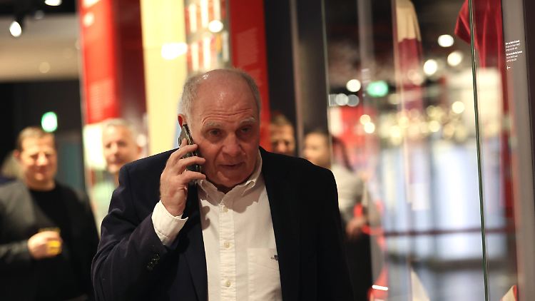 Uli Hoeneß ist nur neugierig, wenn es um den FC Bayern oder ihn geht.