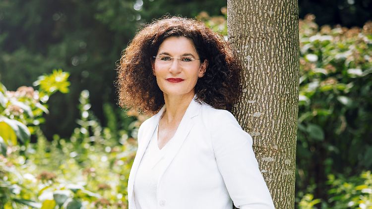 "Wir wollen 30 bis 40 Prozent unseres Umsatzes in drei bis fünf Jahren per E-Commerce oder über unseren eigenen Onlineshop machen", sagt Tina Müller.