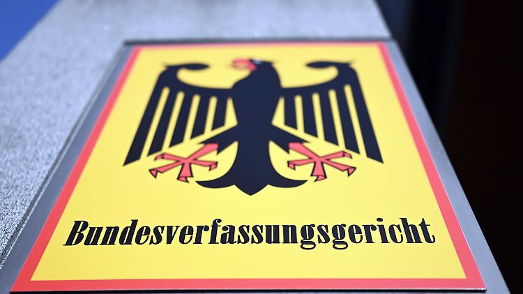 Der Staat muss auch scharfe und polemische Kritik aushalten, urteilen die Bundesverfassungsrichter.