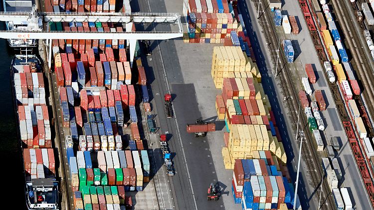 Deutschland exportierte im Januar und Februar hauptsächlich Maschinen und Chemieerzeugnisse in den Iran.   