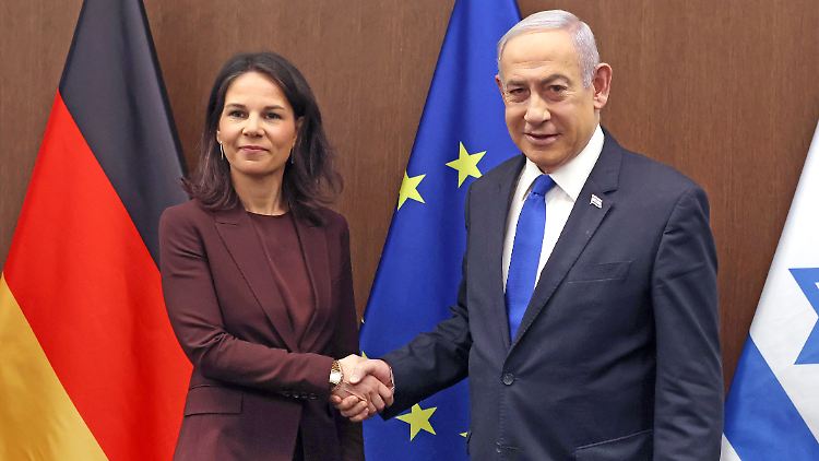 So freundschaftlich soll es einem israelischen TV-Bericht zufolge hinter verschlossenen Türen nicht zugegangen sein. 
