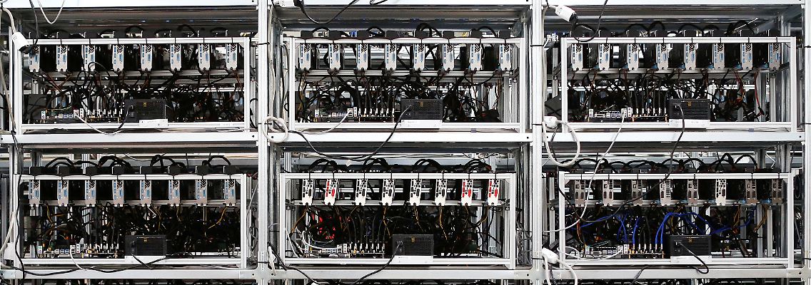 2018-05-03T103334Z_91261153_RC1C56476840_RTRMADP_3_CRYPTO-CURRENCIES-ITALY.JPG