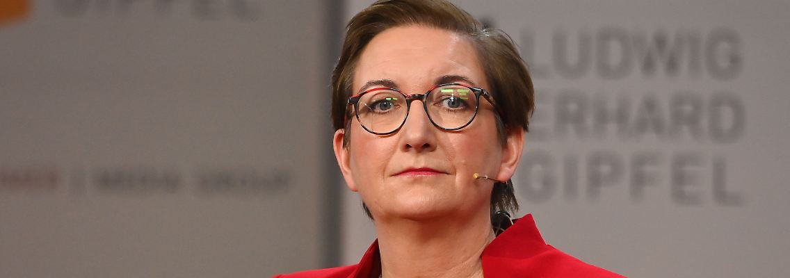 458644951.jpg