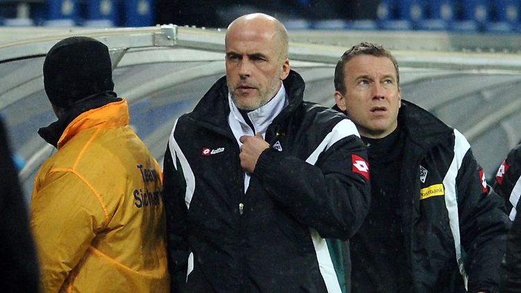 Michael Frontzeck genießt noch das vertrauen der Gladbacher Vereinsbosse.