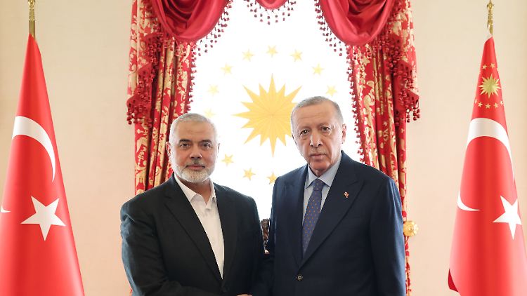 Der in Katar lebende Terroristenführer Hanija zu Besuch beim türkischen Präsidenten Erdogan. 
