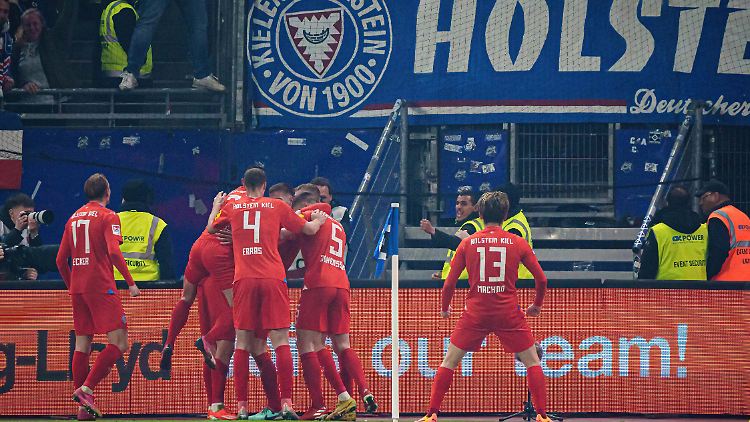 Seit mehr als neun Liga-Stunden ohne Gegentor: Holstein Kiel.