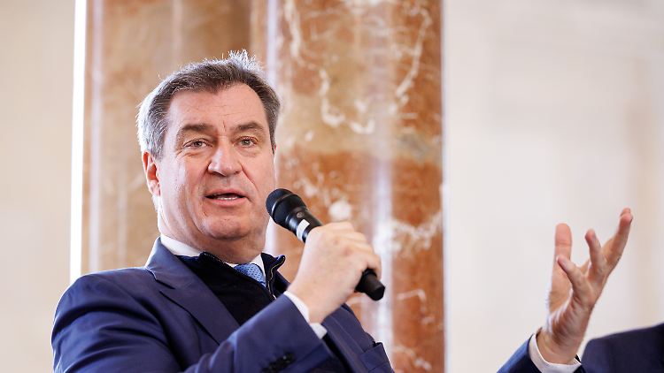 Markus Söder schätzt die Lage der Ampel ein.