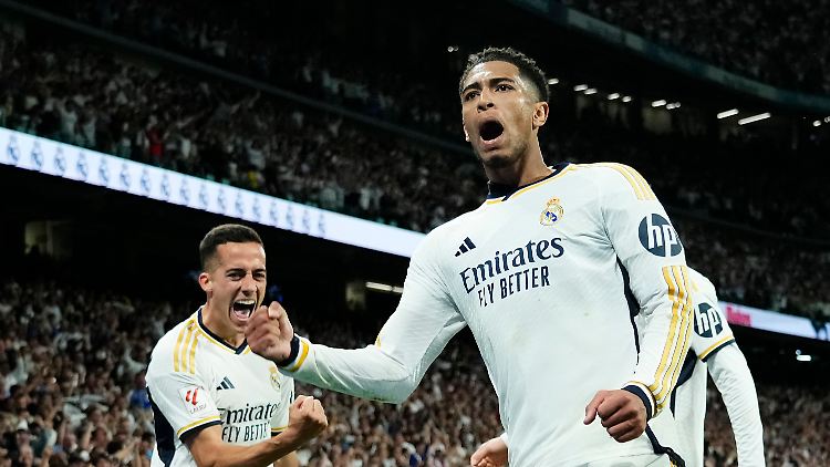 Jude Bellingam feiert die Tor-Erlösung gegen den FC Barcelona.