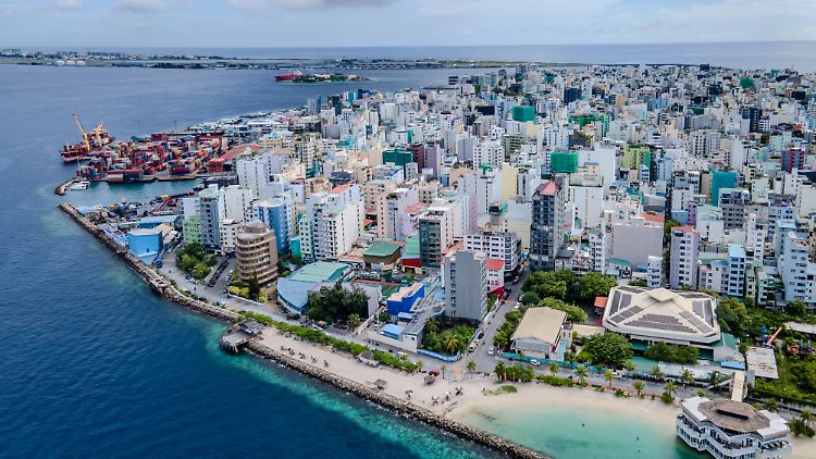 Blick auf Malé, die Hauptstadt der Malediven.
