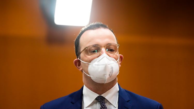 Spahn warnt vor einer Aufarbeitung in der Art eines "Querdenkergerichtshofs".