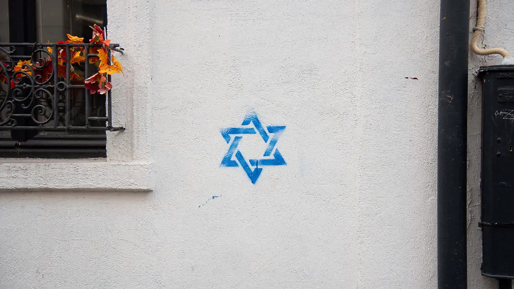 8fb71462e4d827950fbd704de9dd25c5