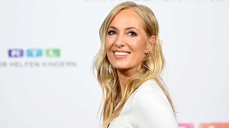 So kennt man sie: RTL-Moderatorin Angela Finger-Erben.