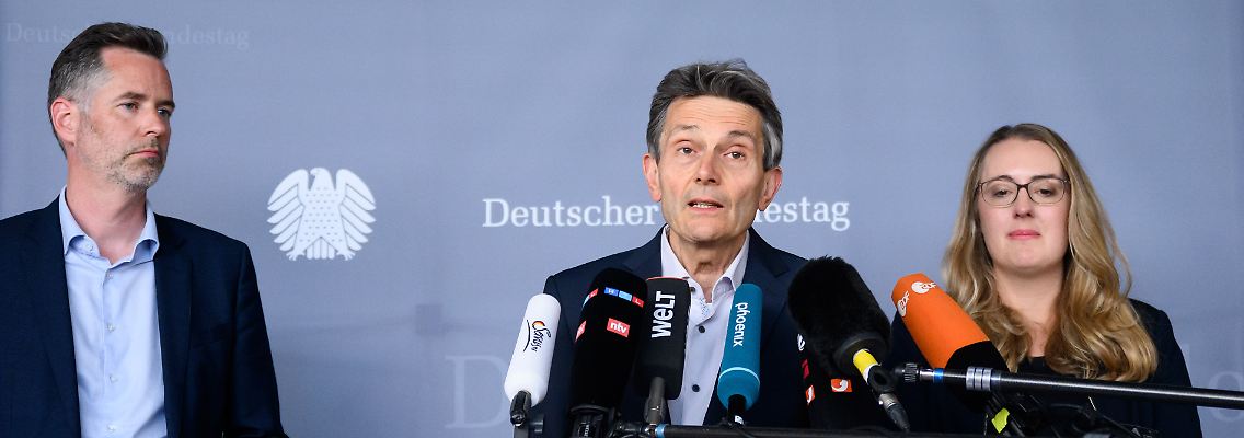 412998094.jpg