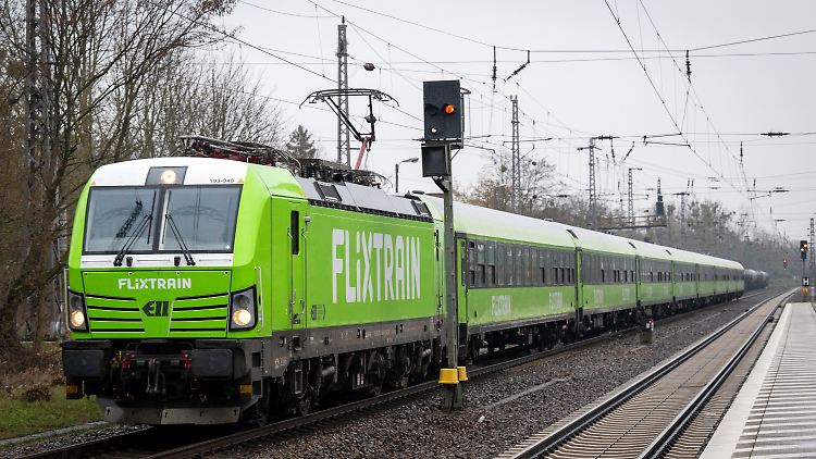 Konkurrenz für die Deutsche Bahn: Flixtrain will im Fernverkehr zulegen.