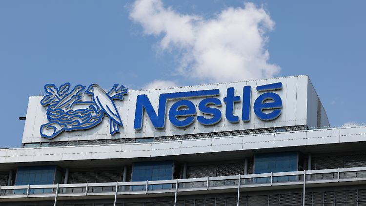 In den ersten drei Monaten sanken die Einnahmen bei Nestle um sechs Prozent