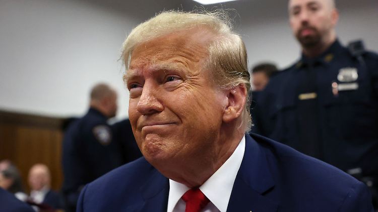 Der angeklagte Trump erschien auch am Donnerstag vor Gericht. 