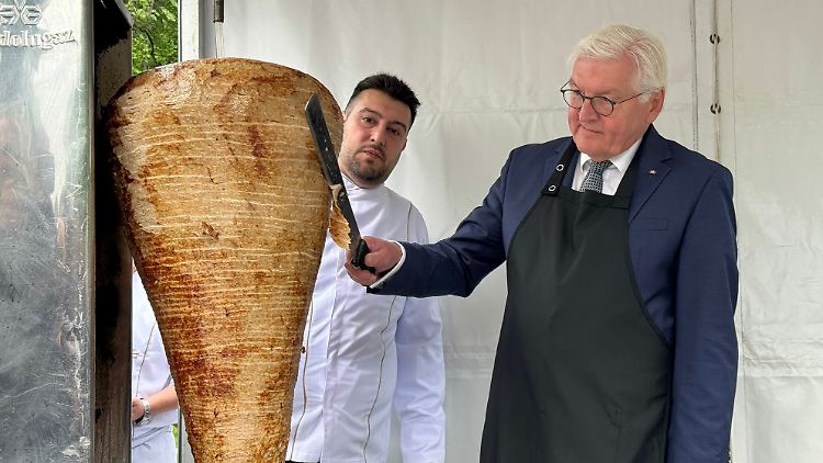 Gastgeschenk mit Beigeschmack: Berliner Döner vom Bundespräsidenten.