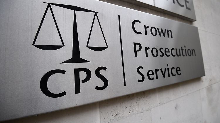 Die britische Anklagebehörde CPS wirft dem 20-Jährigen Unterstützung von Russland vor. 