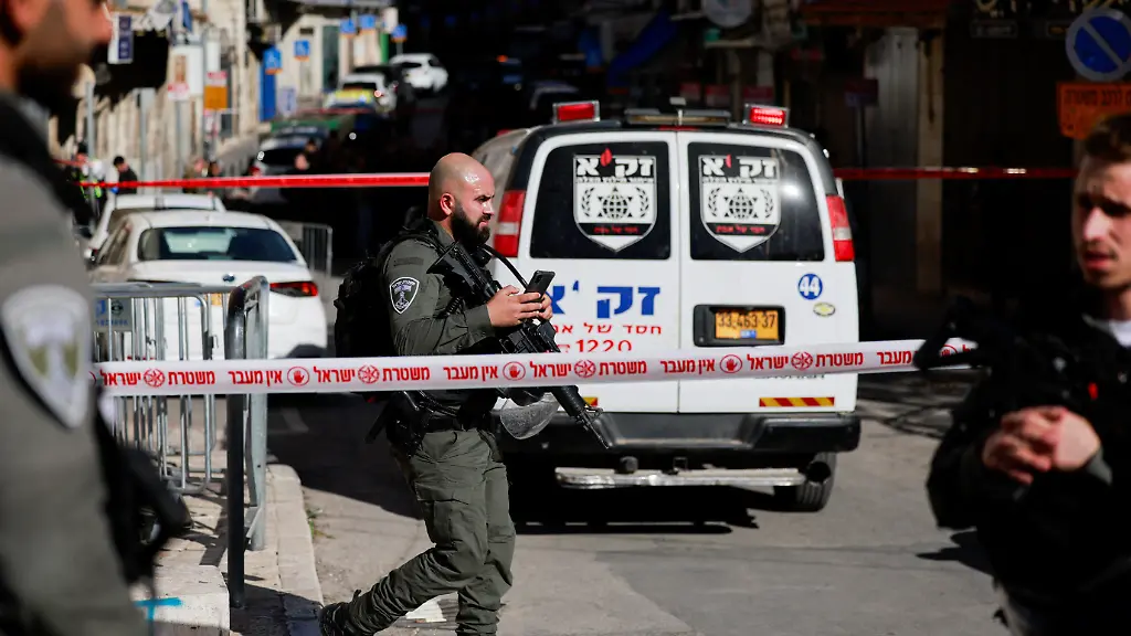 2023-11-06T071909Z-1944890051-RC2J74AM3P6T-RTRMADP-3-ISRAEL-PALESTINIANS-VIOLENCE-JERUSALEM